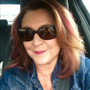 Meet your Posher, Donna